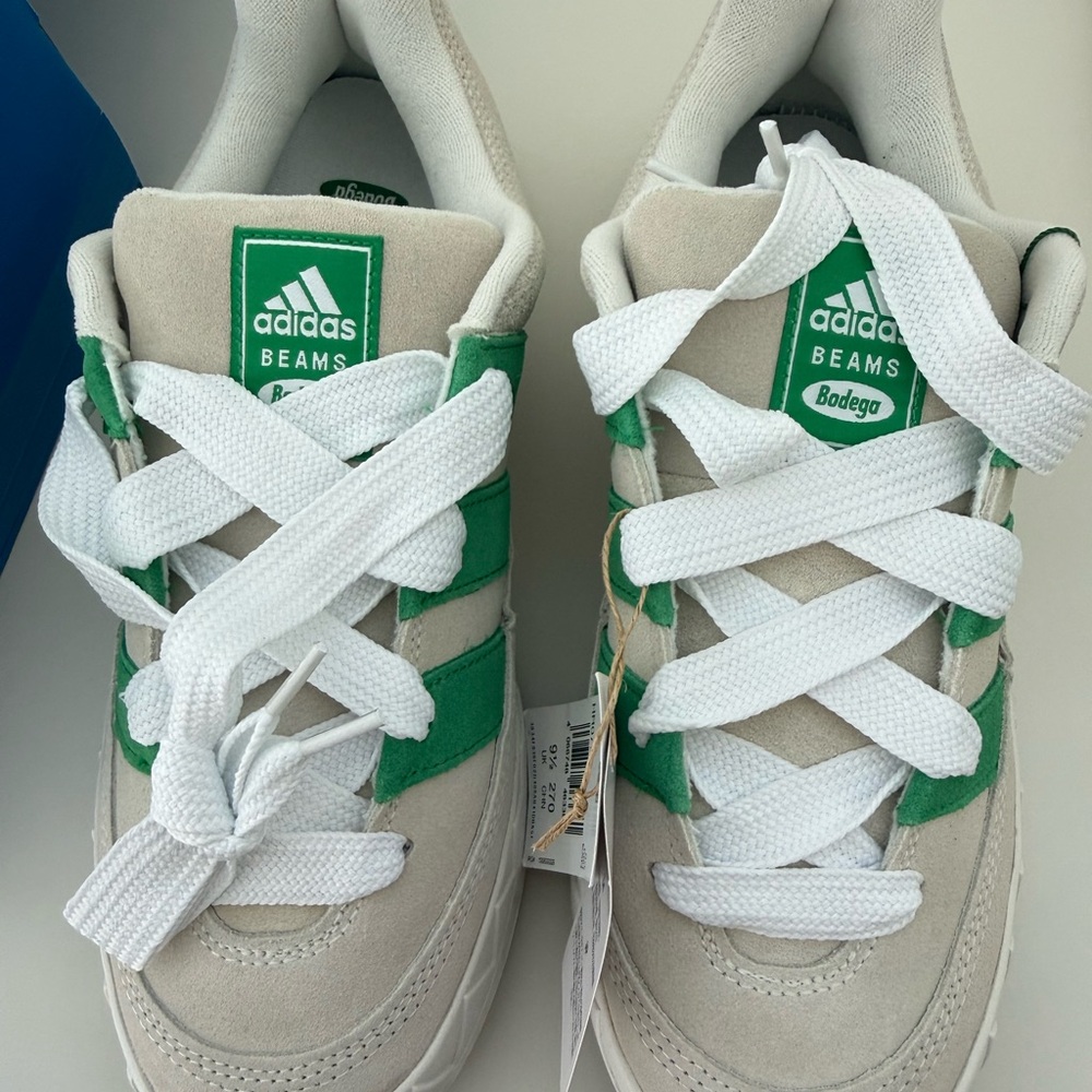 adidas Beige and Green Low-Top Sneakers - Picture 2 of 5
